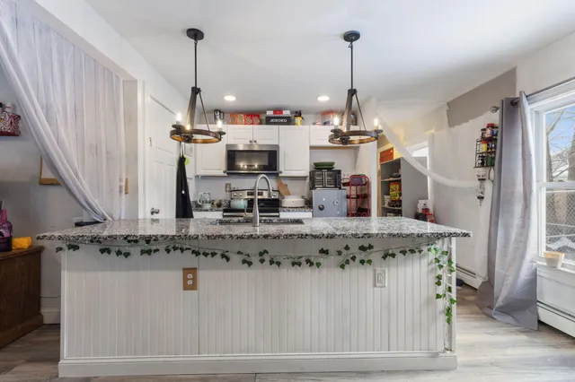 $275,000 | 6 Winter Street, Norway, ME 04268