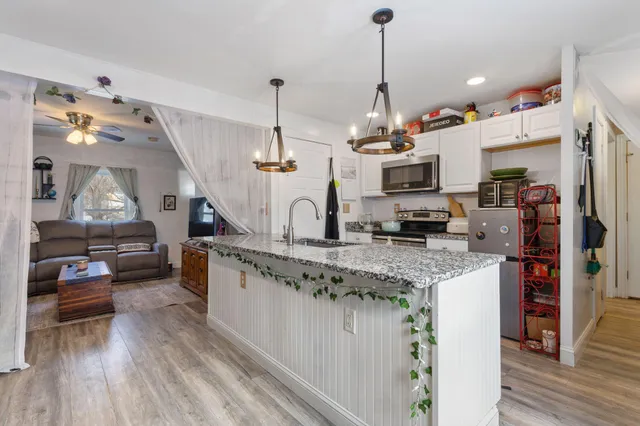 $275,000 | 6 Winter Street, Norway, ME 04268