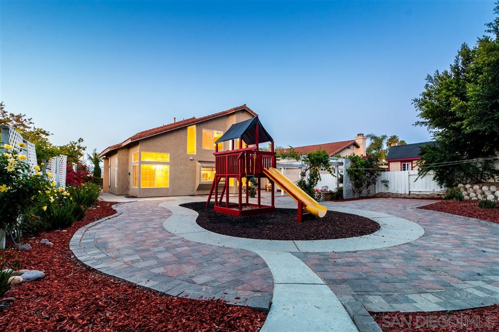 11864 River Rim Road San Diego, CA 92126 - Photo 21 of 25 Gallery Image 21