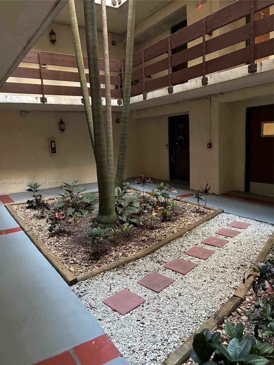 9040 Southwest 125th Avenue, Unit D101 Miami, FL 33186 - Photo 4 of 49