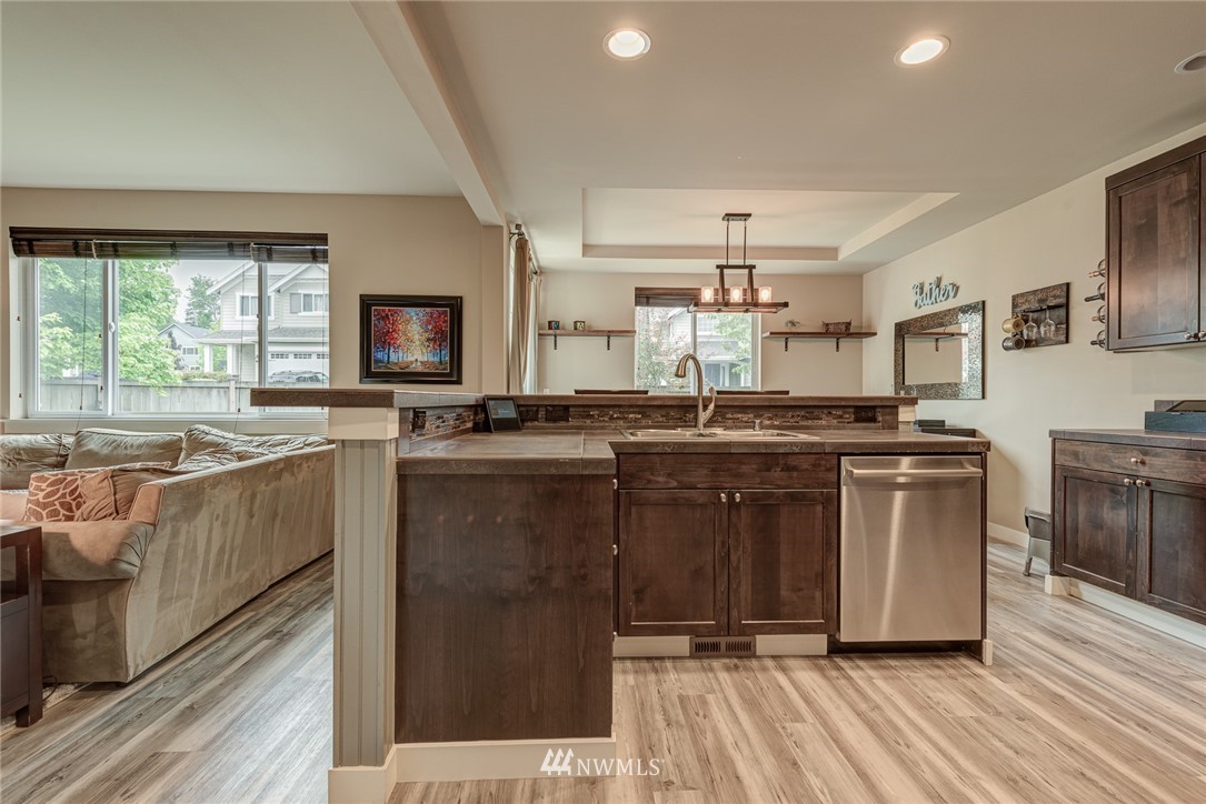 307 204th Place Southeast, Unit 17 Bothell, WA 98012 - Photo 14 of 36 Gallery Image 14