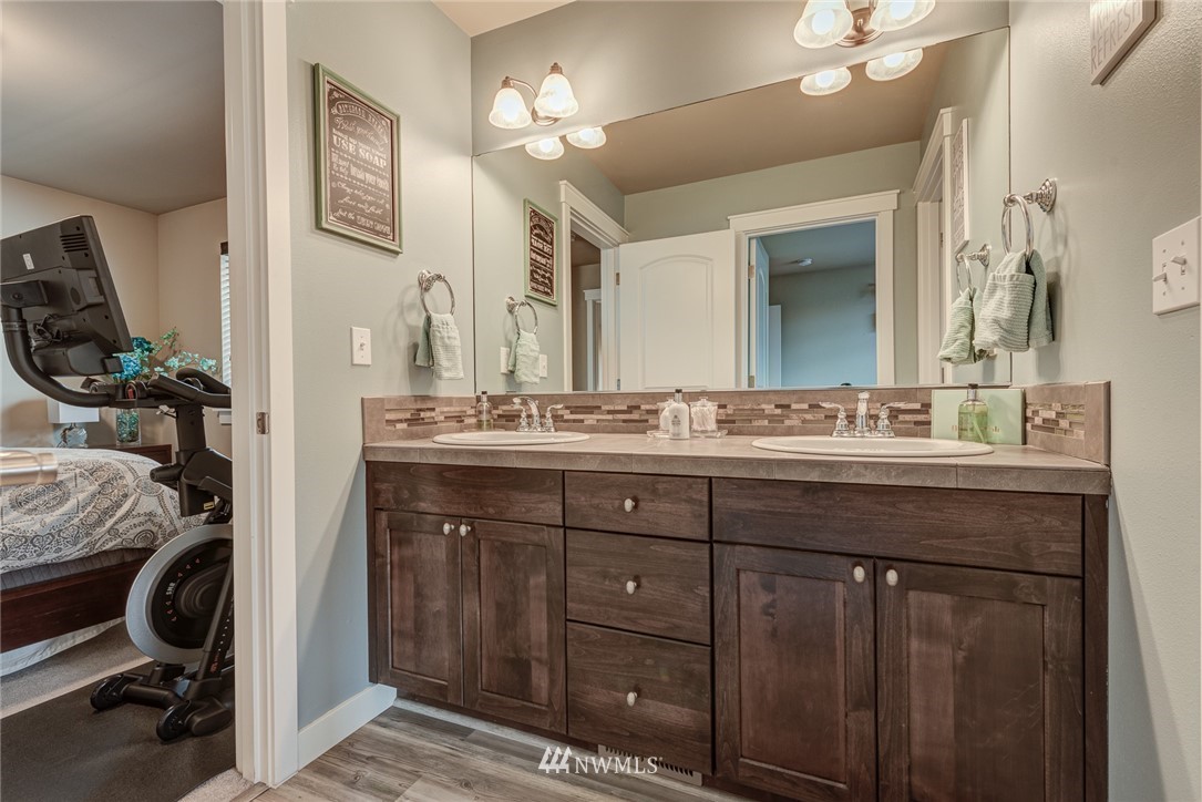307 204th Place Southeast, Unit 17 Bothell, WA 98012 - Photo 23 of 36 Gallery Image 23