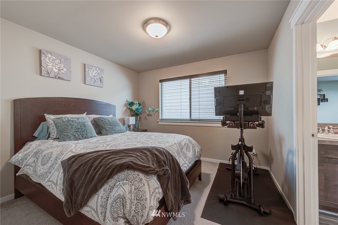 307 204th Place Southeast, Unit 17 Bothell, WA 98012 - Photo 25 of 36 Gallery Image 25
