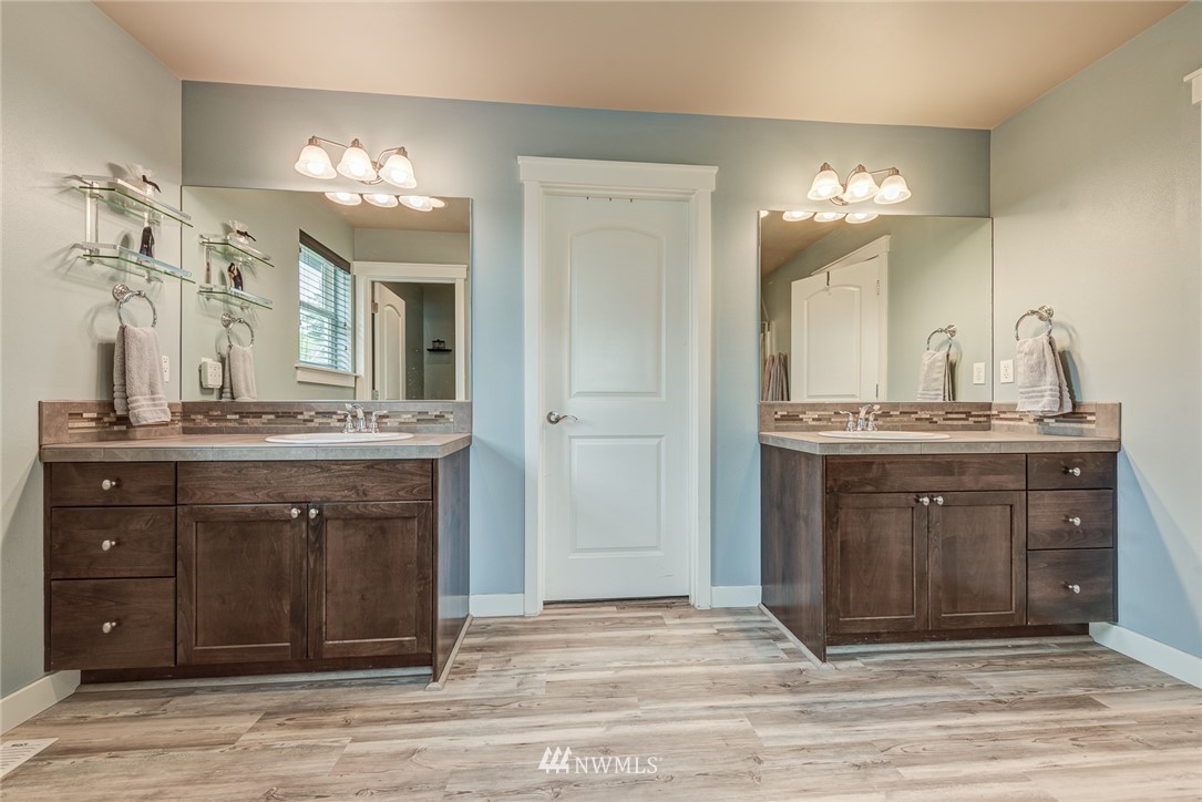 307 204th Place Southeast, Unit 17 Bothell, WA 98012 - Photo 30 of 36 Gallery Image 30