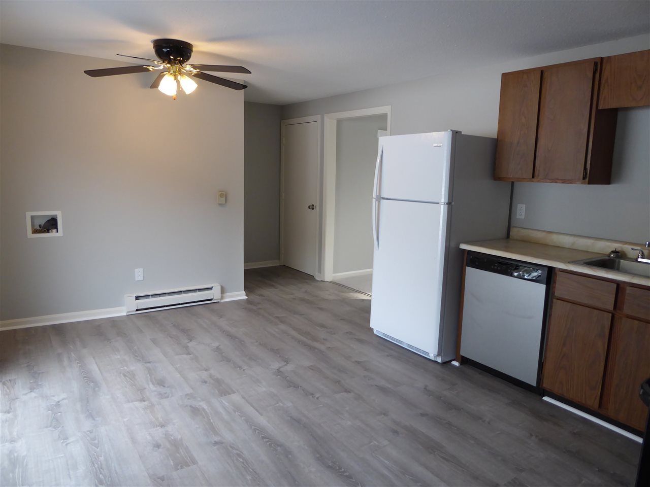 182 Plaistow Road, Unit 7 Plaistow, NH 03865 - Photo 1 of 29