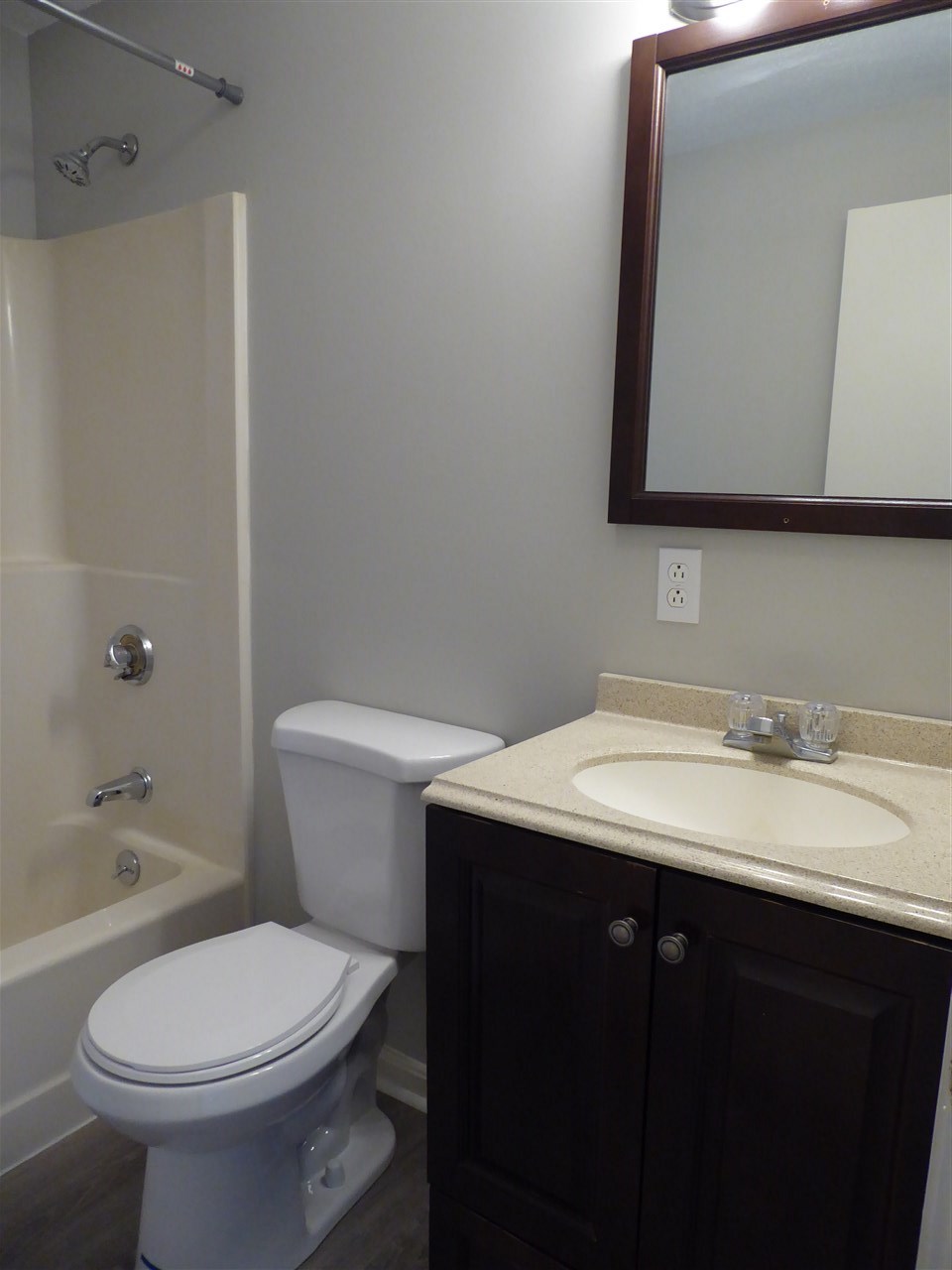 182 Plaistow Road, Unit 7 Plaistow, NH 03865 - Photo 12 of 29