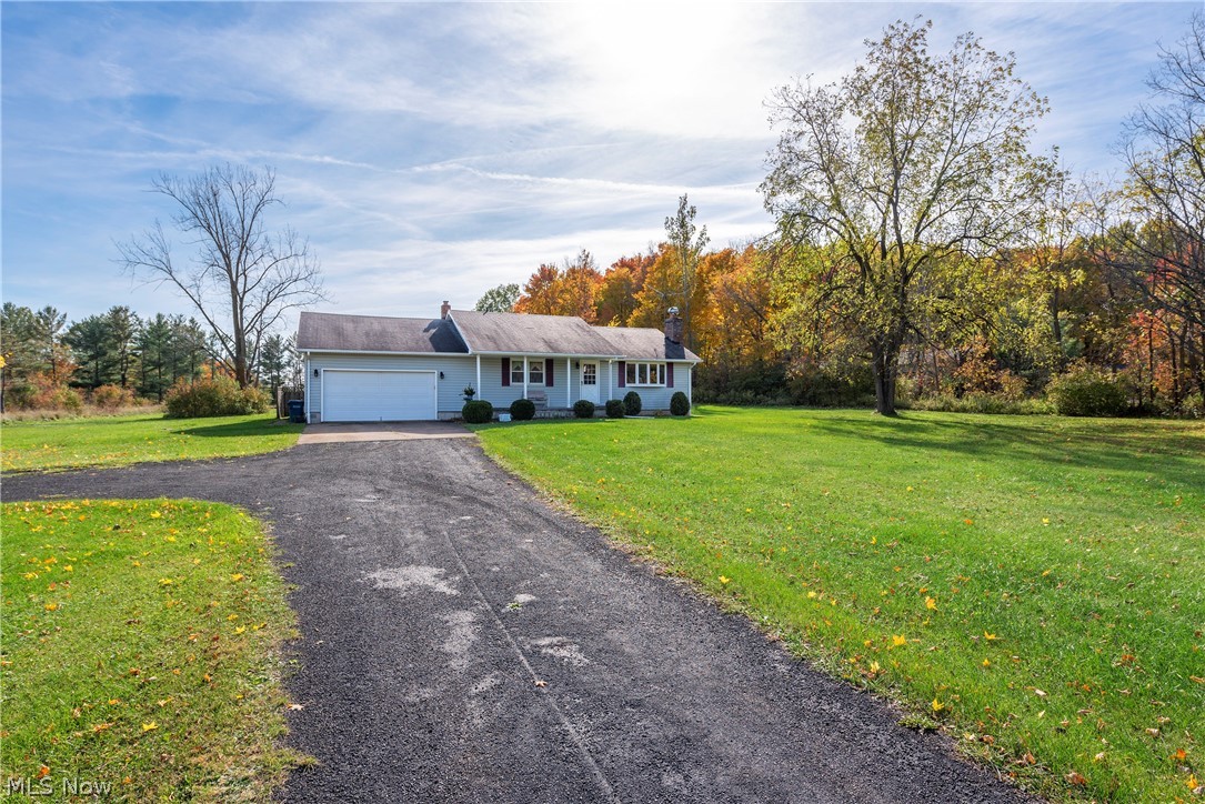 48071 Russia Road Amherst, OH 44001 - Photo 34 of 35 Gallery Image 34