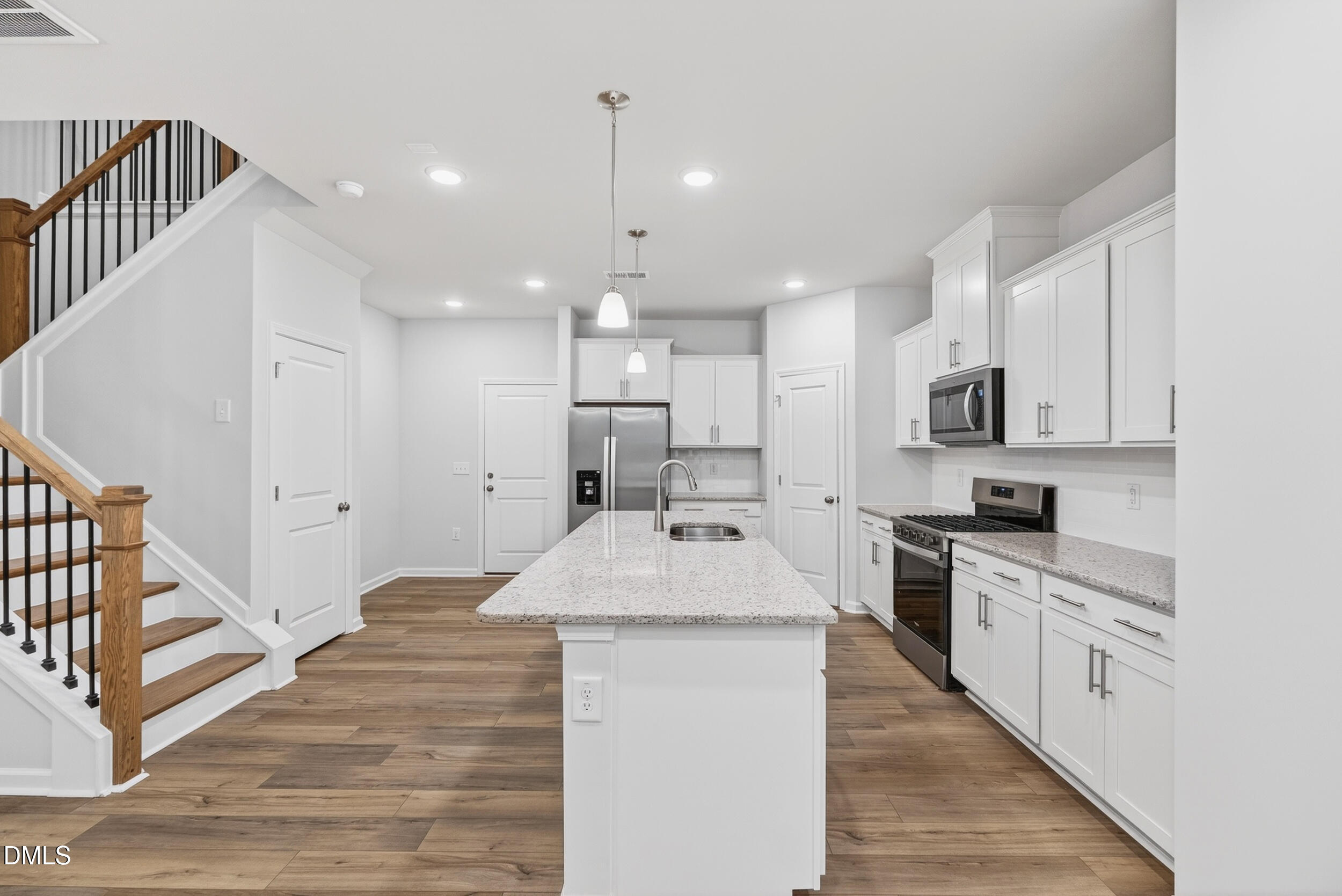 218 Fosterton Cottage Way Raleigh, NC 27603 - Photo 4 of 20 12_dsc05964