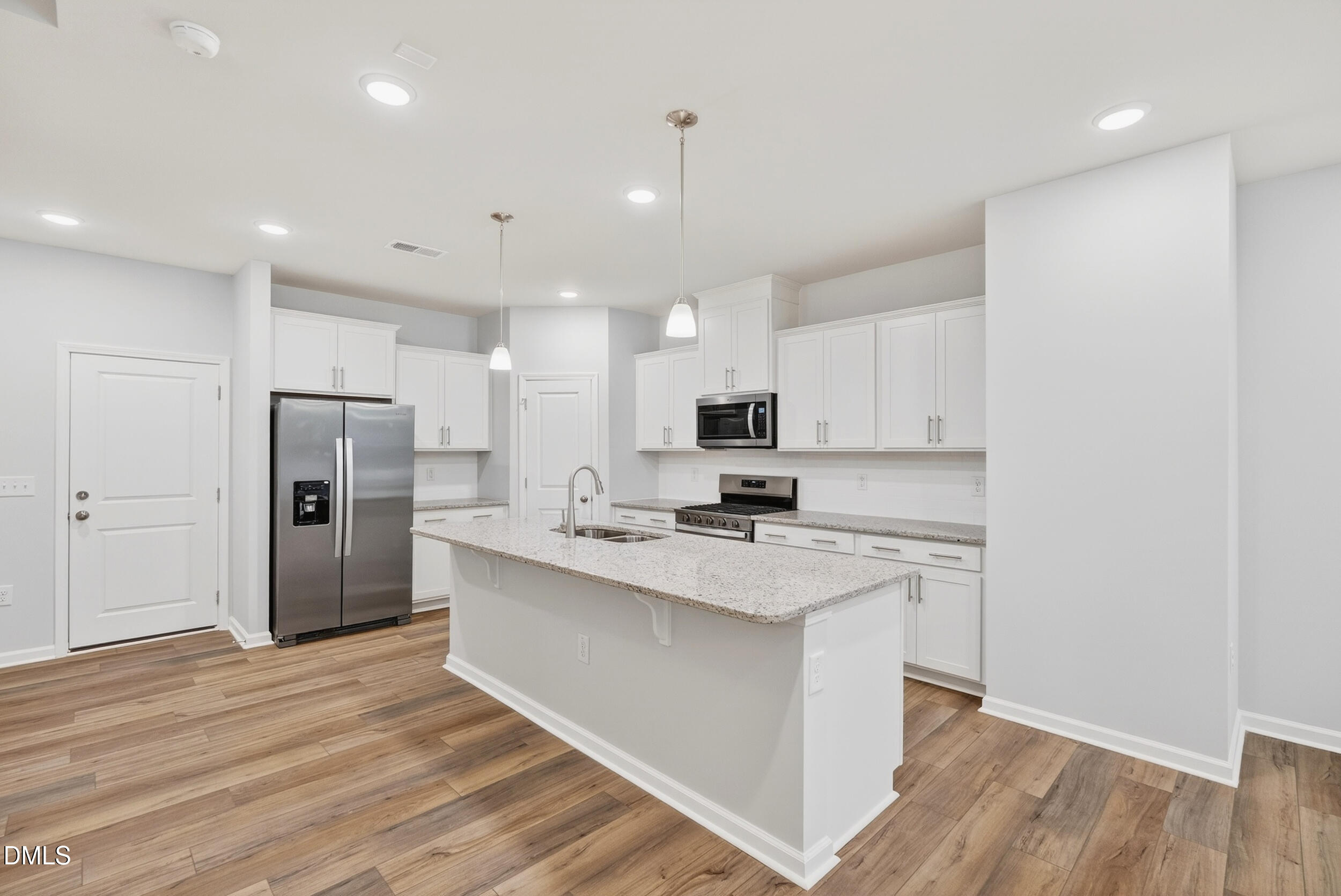 218 Fosterton Cottage Way Raleigh, NC 27603 - Photo 5 of 20 10_dsc05949