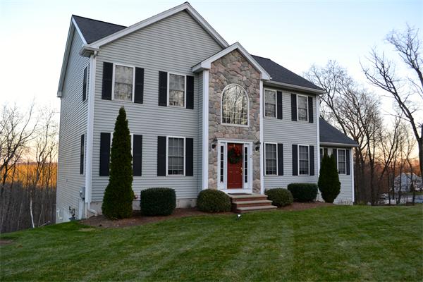 21 Snow Road Haverhill, MA 01832 - Photo 1 of 30 Gallery Image 1