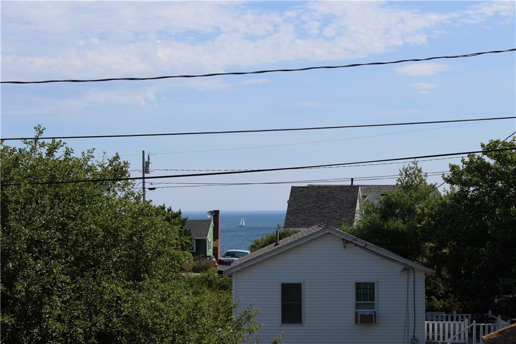 15 Spring Street York, ME 03909 - Photo 1 of 29 Photo