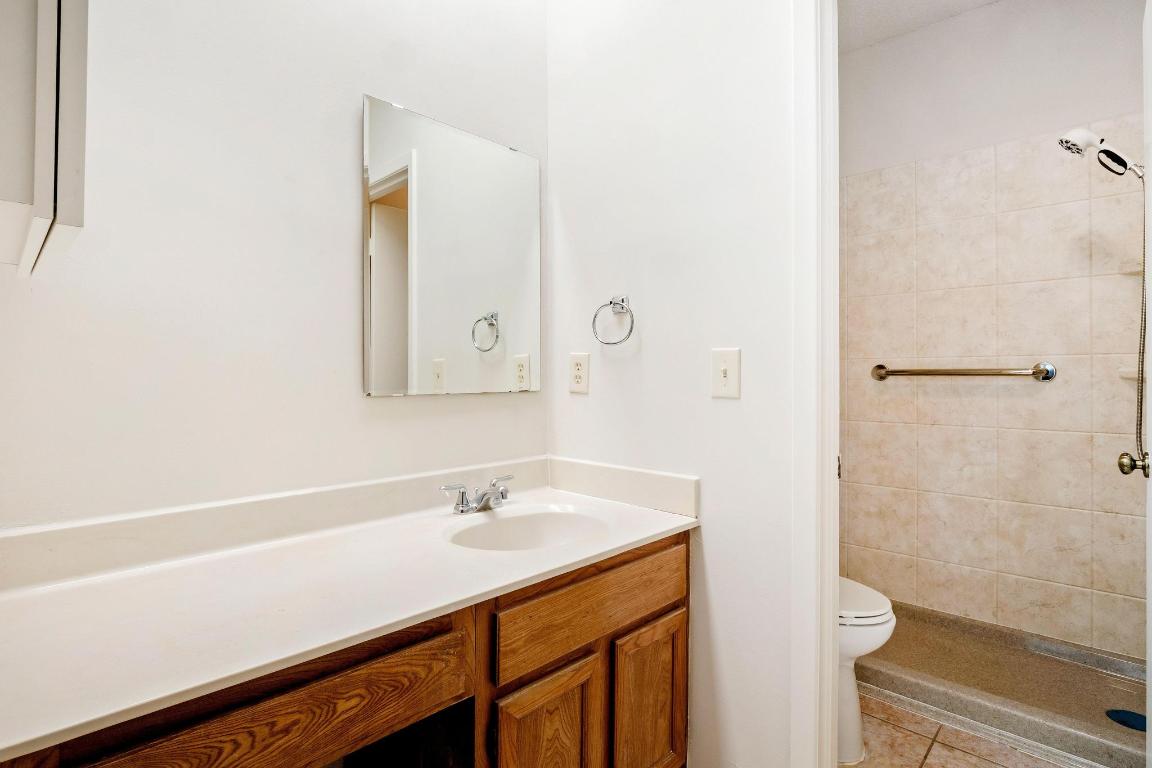 6501 Brush Country Road, Unit 109 Austin, TX 78749 - Photo 18 of 27