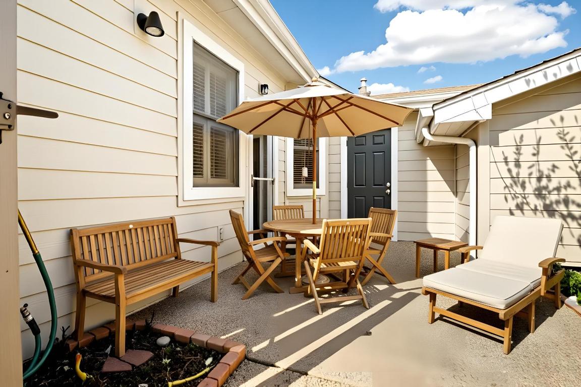 6501 Brush Country Road, Unit 109 Austin, TX 78749 - Photo 7 of 27 This image has been virtually staged.