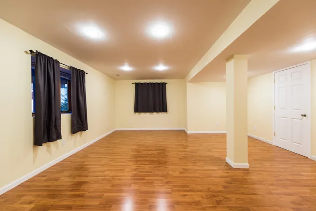 $460,000 | 514 Coventry Circle, Dexter, MI 48130