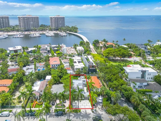 $23,000 | 1826 Fairhaven Place, Miami, FL 33133