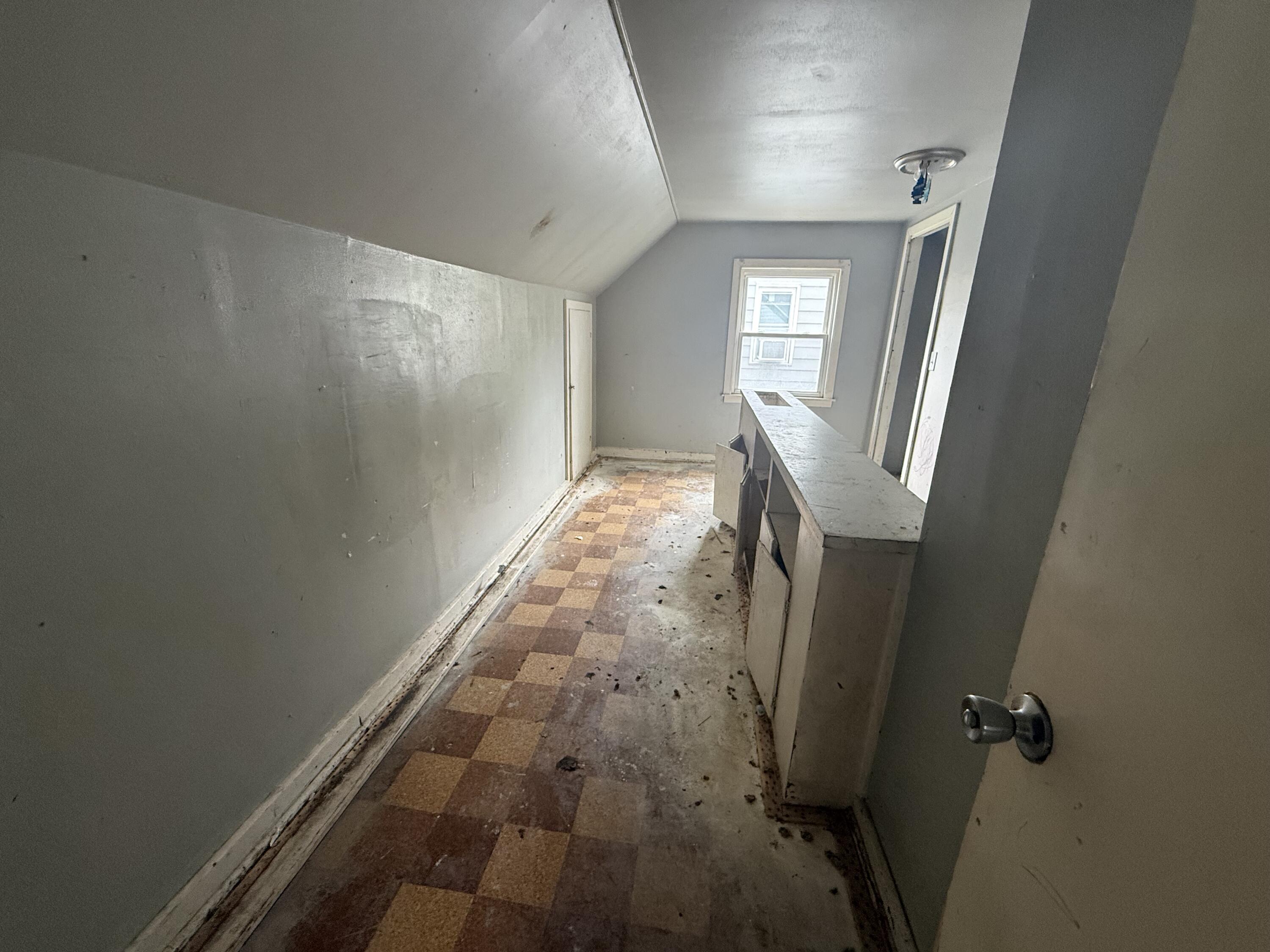 5466 North 57th Street Milwaukee, WI 53218 - Photo 23 of 28 IMG_2419
