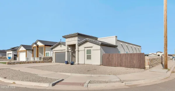 $260,000 | 12061 Iron Hollow Street, Socorro, TX 79927