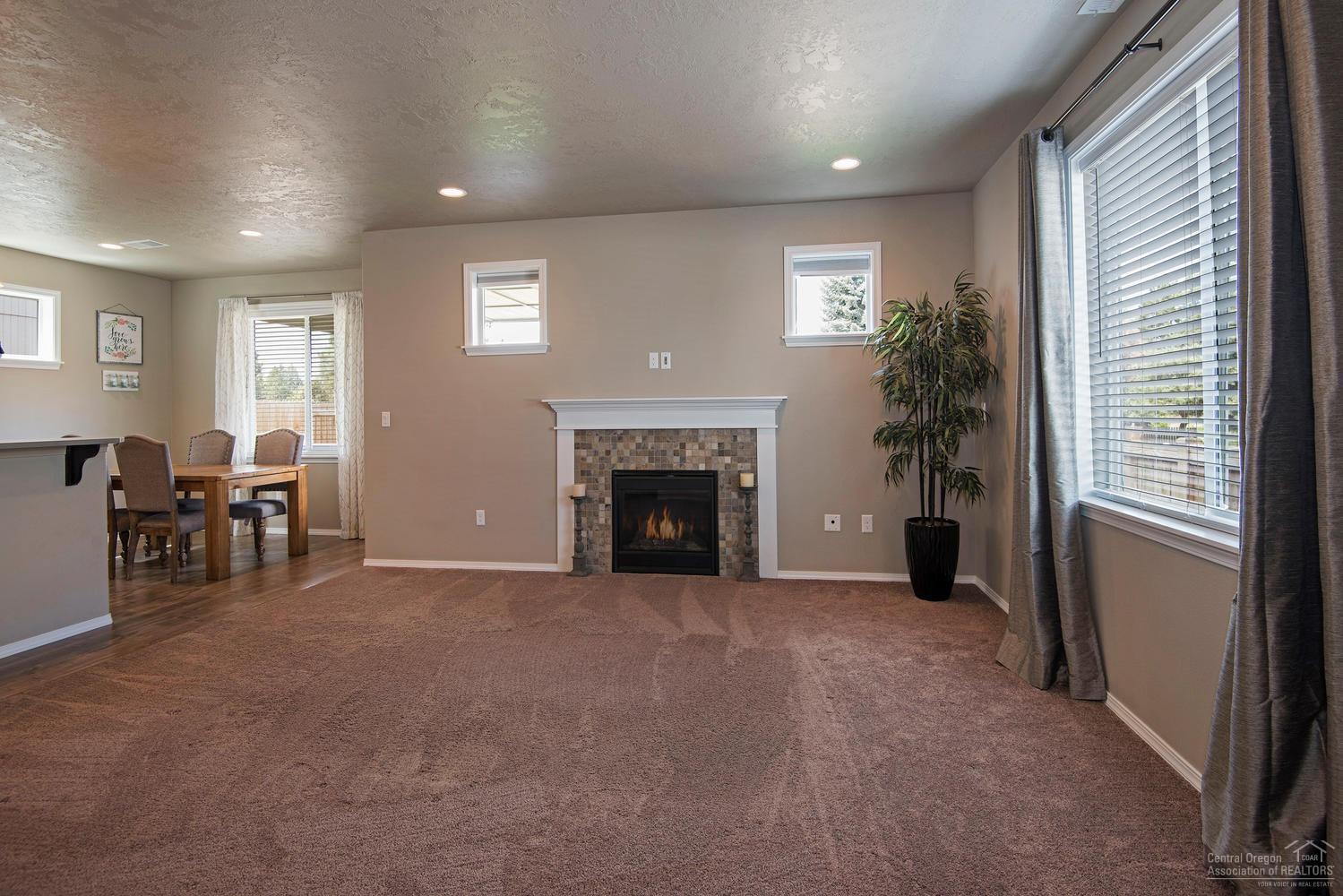 61815 Southeast Rolo Court Bend, OR 97702 - Photo 2 of 20 Additional Photo