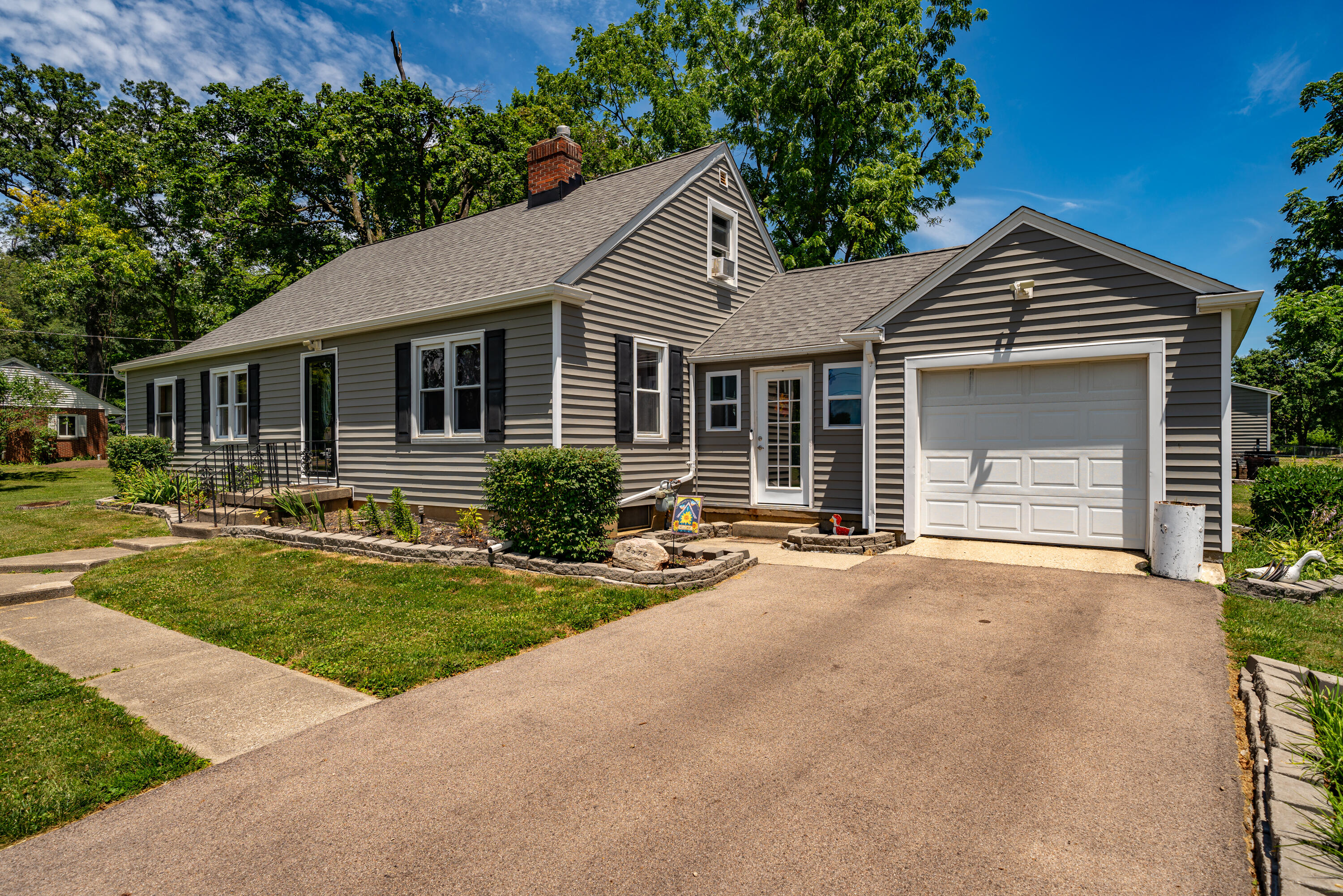 2576 Middle Urbana Road Springfield, OH 45503 - Photo 45 of 55