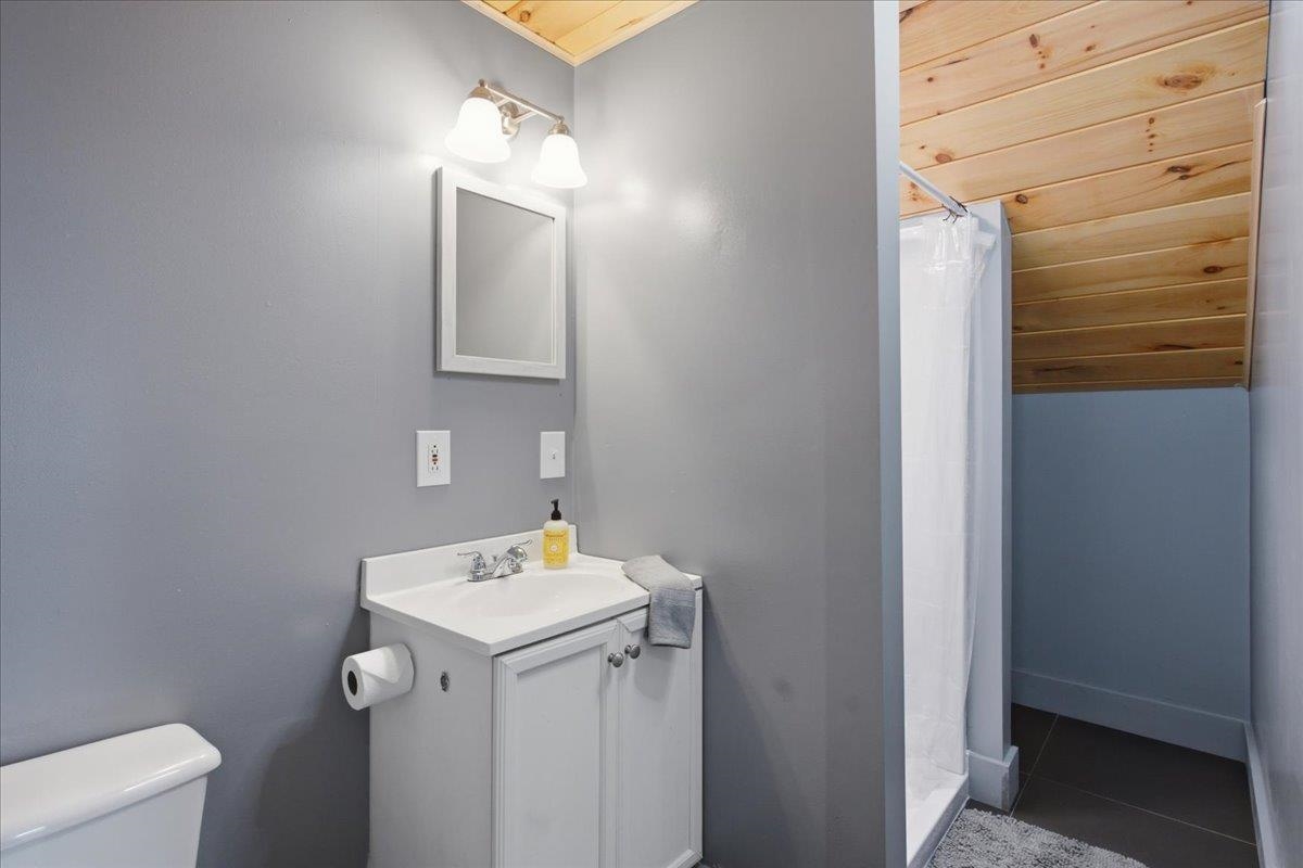 209 Depot Street Bennington, VT 05201 - Photo 21 of 37