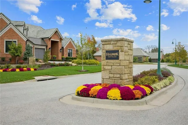 $1,895,000 | 11417 Cambridge Road, Leawood, KS 66209