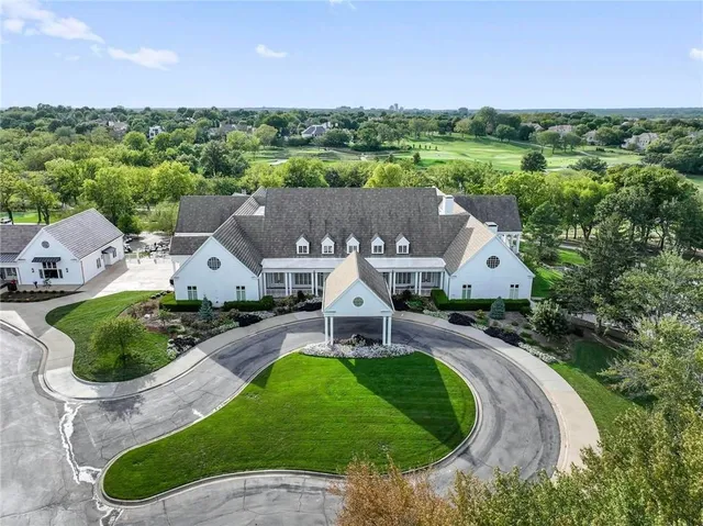 $1,895,000 | 11417 Cambridge Road, Leawood, KS 66209