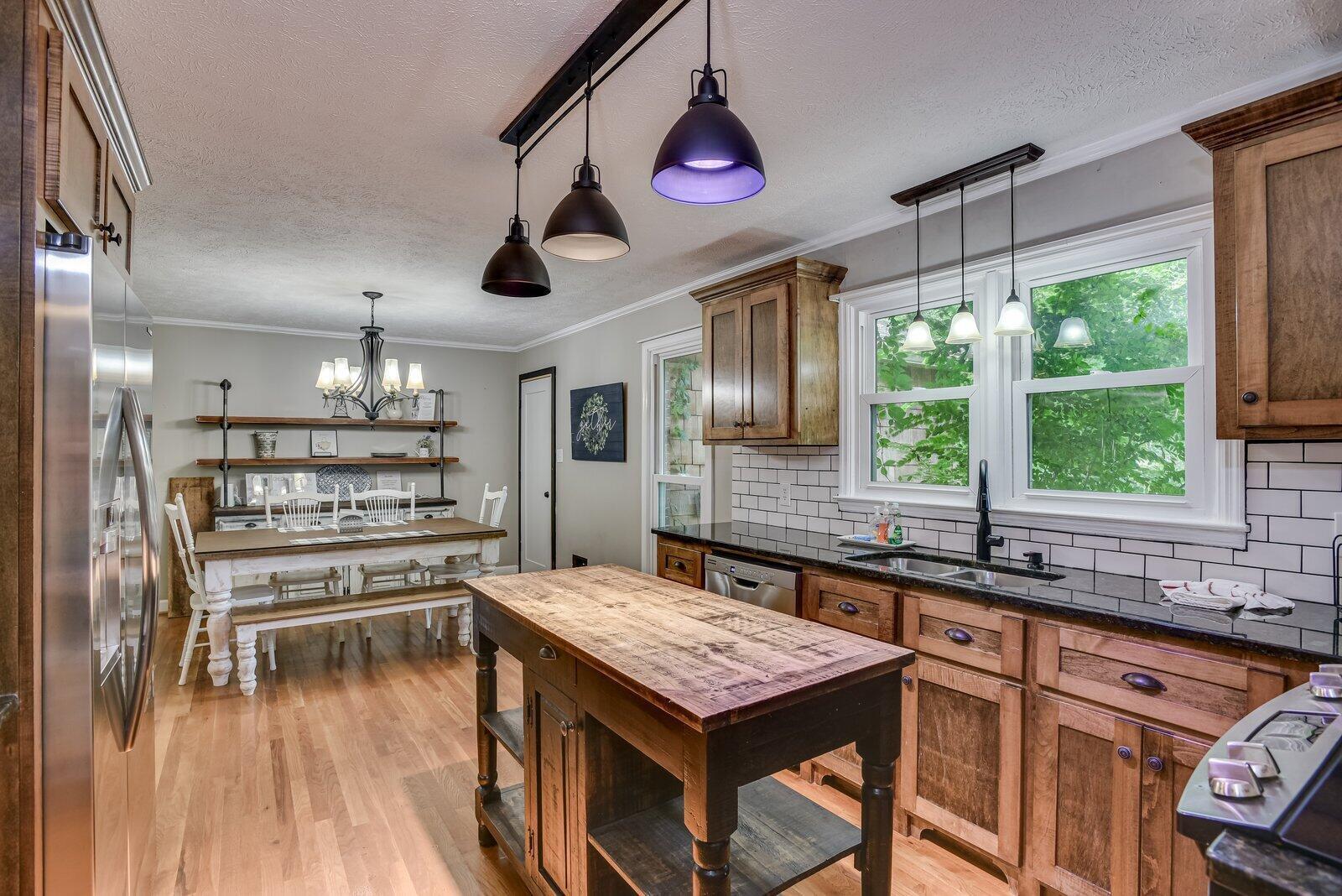 1321 Two Notch Road Southeast Aiken, SC 29803 - Photo 6 of 21 1.5