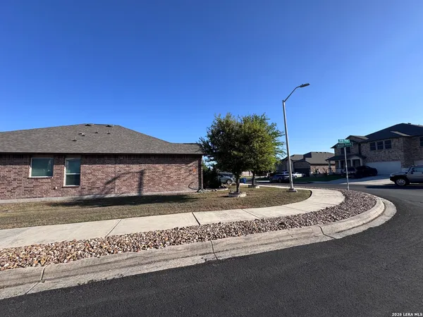 $397,000 | 208 White Rock, Cibolo, TX 78108