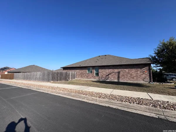 $397,000 | 208 White Rock, Cibolo, TX 78108