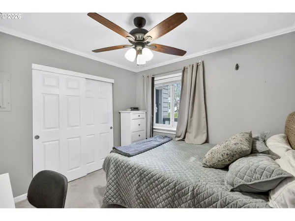 $298,800 | 4970 South Landing Drive, Unit 304, Portland, OR 97239