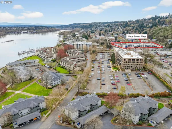 $298,800 | 4970 South Landing Drive, Unit 304, Portland, OR 97239