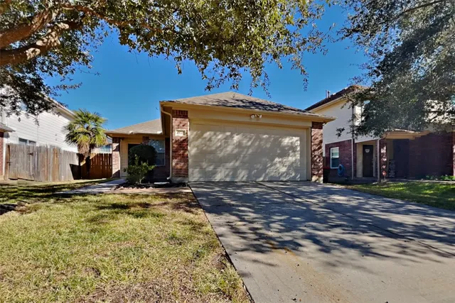 $1,700 | 19710 Twisted Creek Drive, Tomball, TX 77375