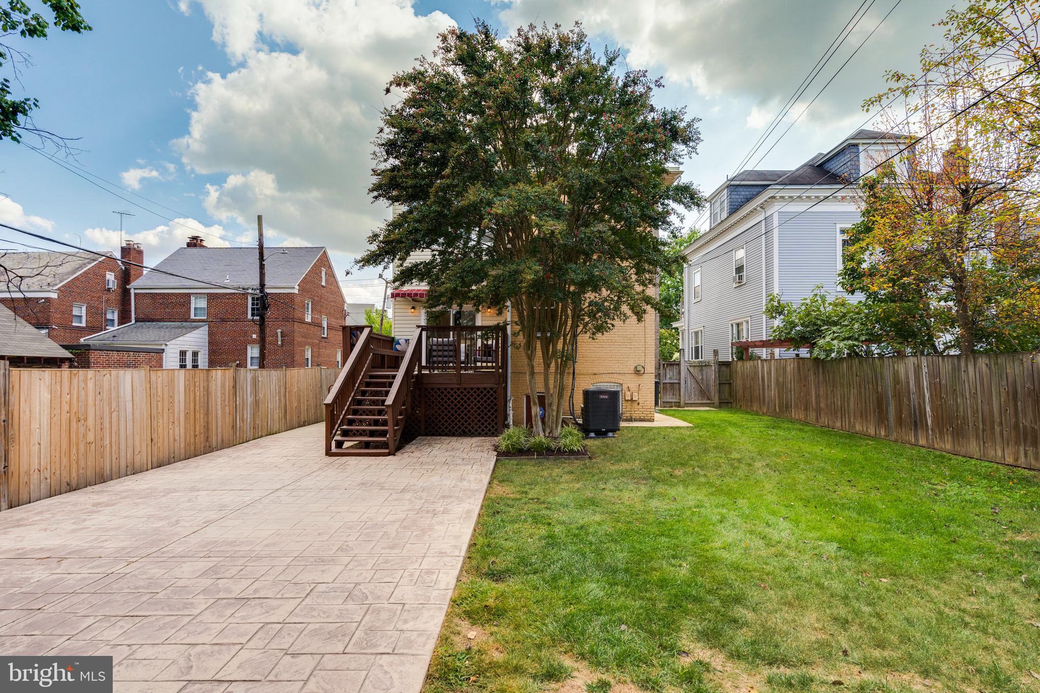 1411 Longfellow Street Northwest Washington, DC 20011 - Photo 122 of 126