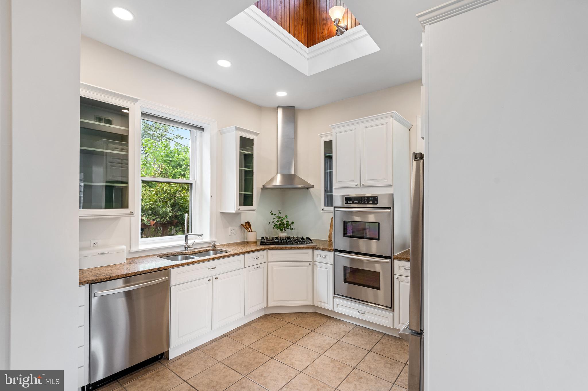 1411 Longfellow Street Northwest Washington, DC 20011 - Photo 46 of 126