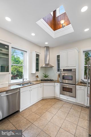 $1,575,000 | 1411 Longfellow Street Northwest, Washington, DC 20011