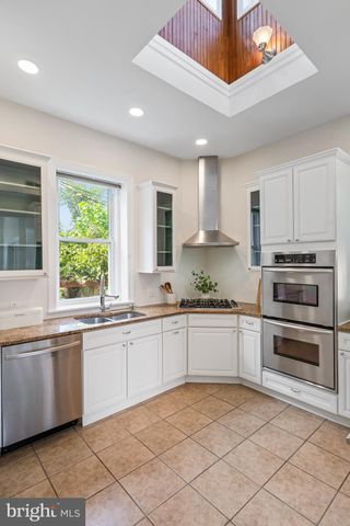 $1,575,000 | 1411 Longfellow Street Northwest, Washington, DC 20011