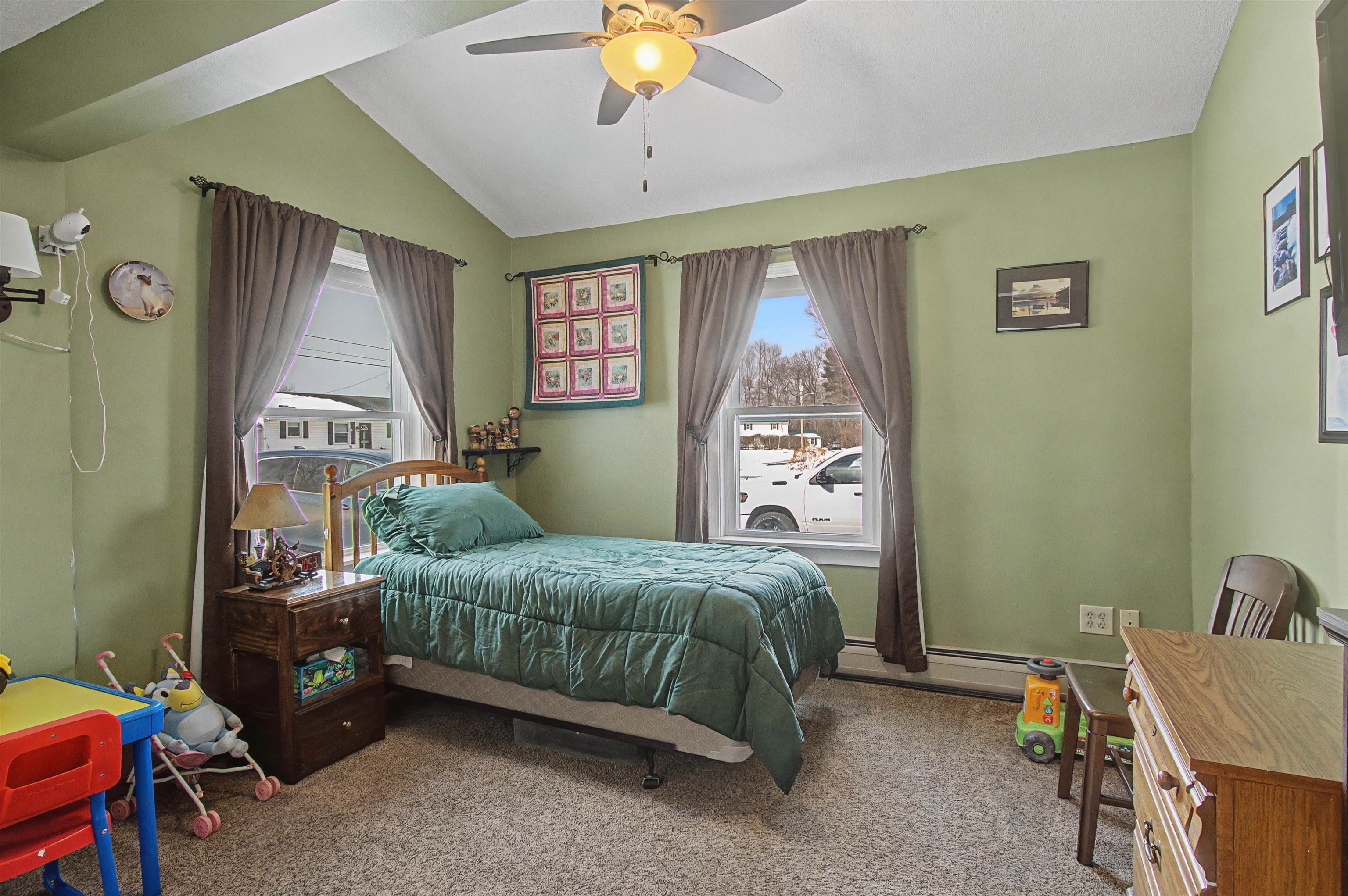 95 Shepard Street Winooski, VT 05404 - Photo 18 of 40