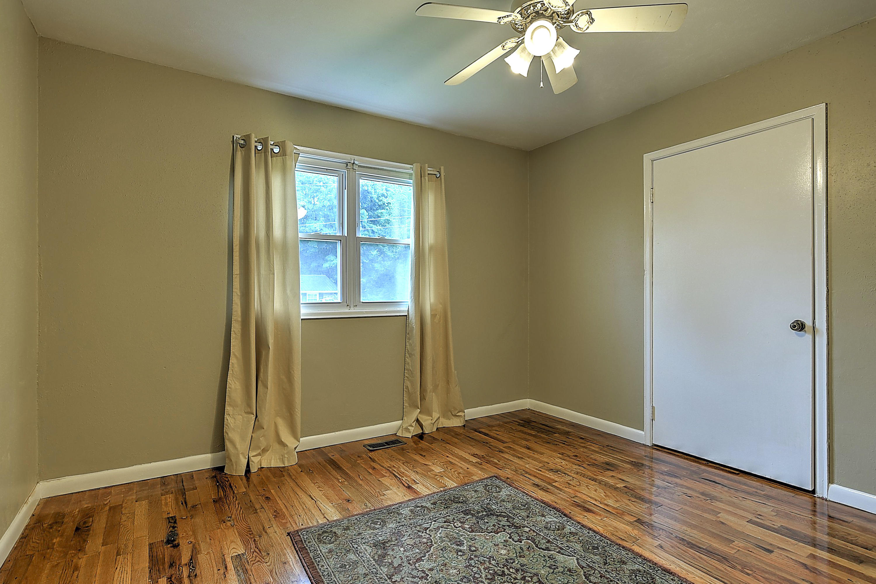 1647 Dexter Road Kingsport, TN 37660 - Photo 24 of 33 1647 Dexter-25