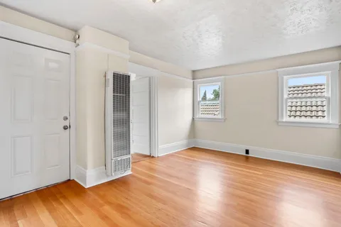 $679,000 | 857 Athens Avenue, Oakland, CA 94607