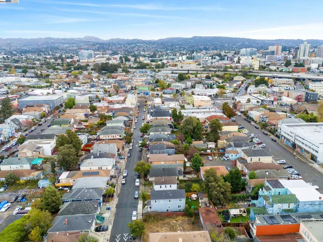 $679,000 | 857 Athens Avenue, Oakland, CA 94607