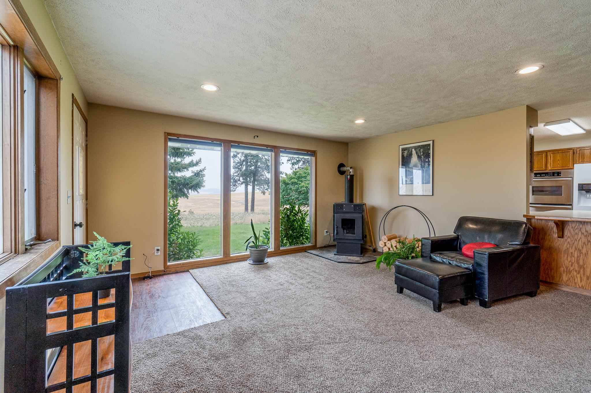 42929 South Cove Road Tekoa, WA 99033 - Photo 4 of 49