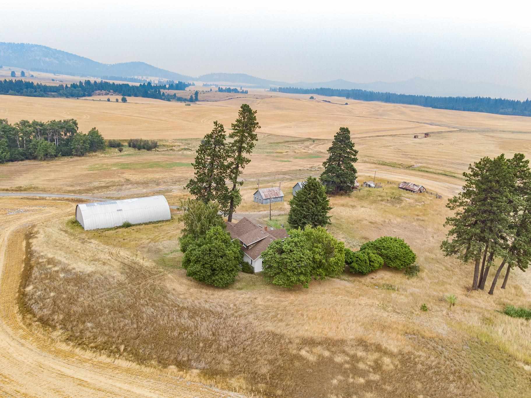 42929 South Cove Road Tekoa, WA 99033 - Photo 40 of 49