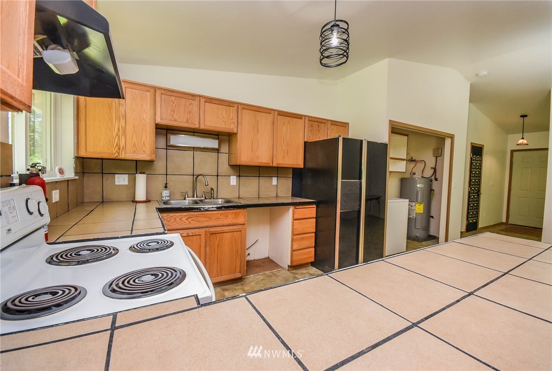 12610 Marshall Road Southeast Tenino, WA 98589 - Photo 12 of 35 Gallery Image 12