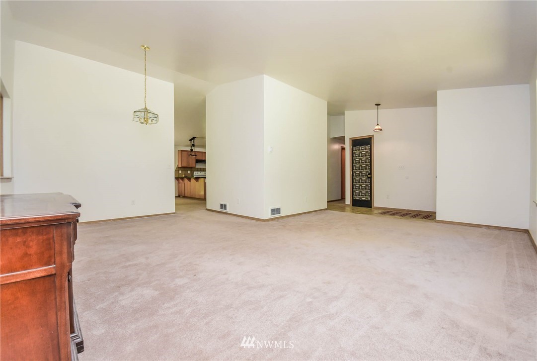 12610 Marshall Road Southeast Tenino, WA 98589 - Photo 7 of 35 Gallery Image 7