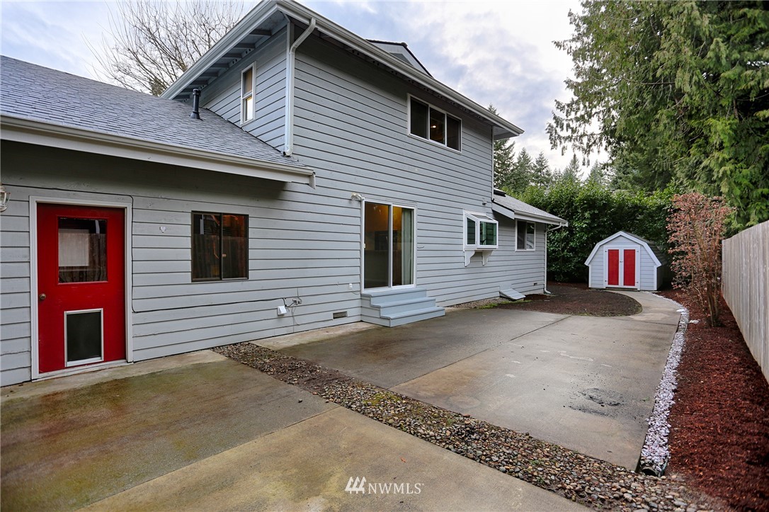 16822 29th Drive Southeast Bothell, WA 98012 - Photo 2 of 17 Gallery Image 2
