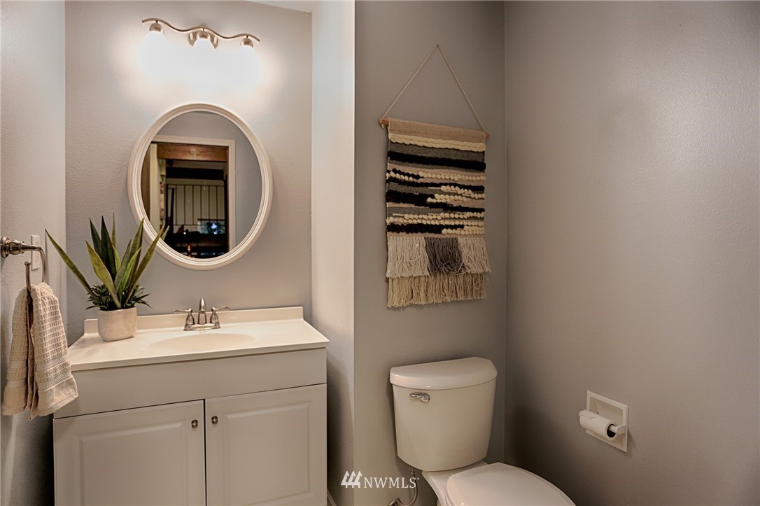 16822 29th Drive Southeast Bothell, WA 98012 - Photo 12 of 17 Gallery Image 12