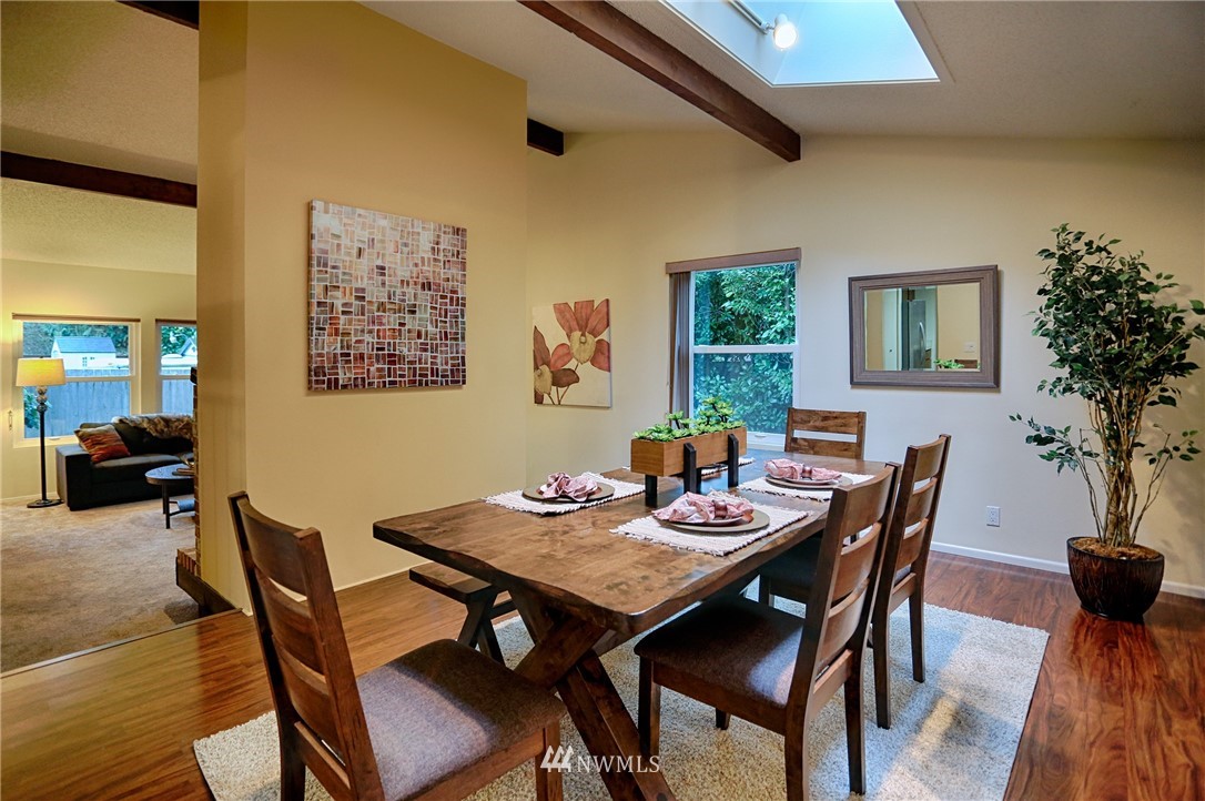 16822 29th Drive Southeast Bothell, WA 98012 - Photo 6 of 17 Gallery Image 6