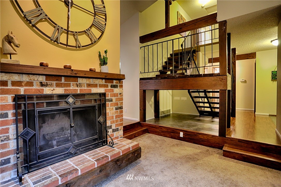 16822 29th Drive Southeast Bothell, WA 98012 - Photo 9 of 17 Gallery Image 9