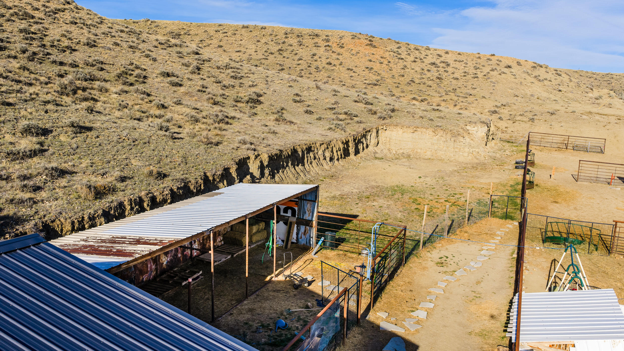 1342 Sussex Road Kaycee, WY 82639 - Photo 12 of 43 1342 sussex 12