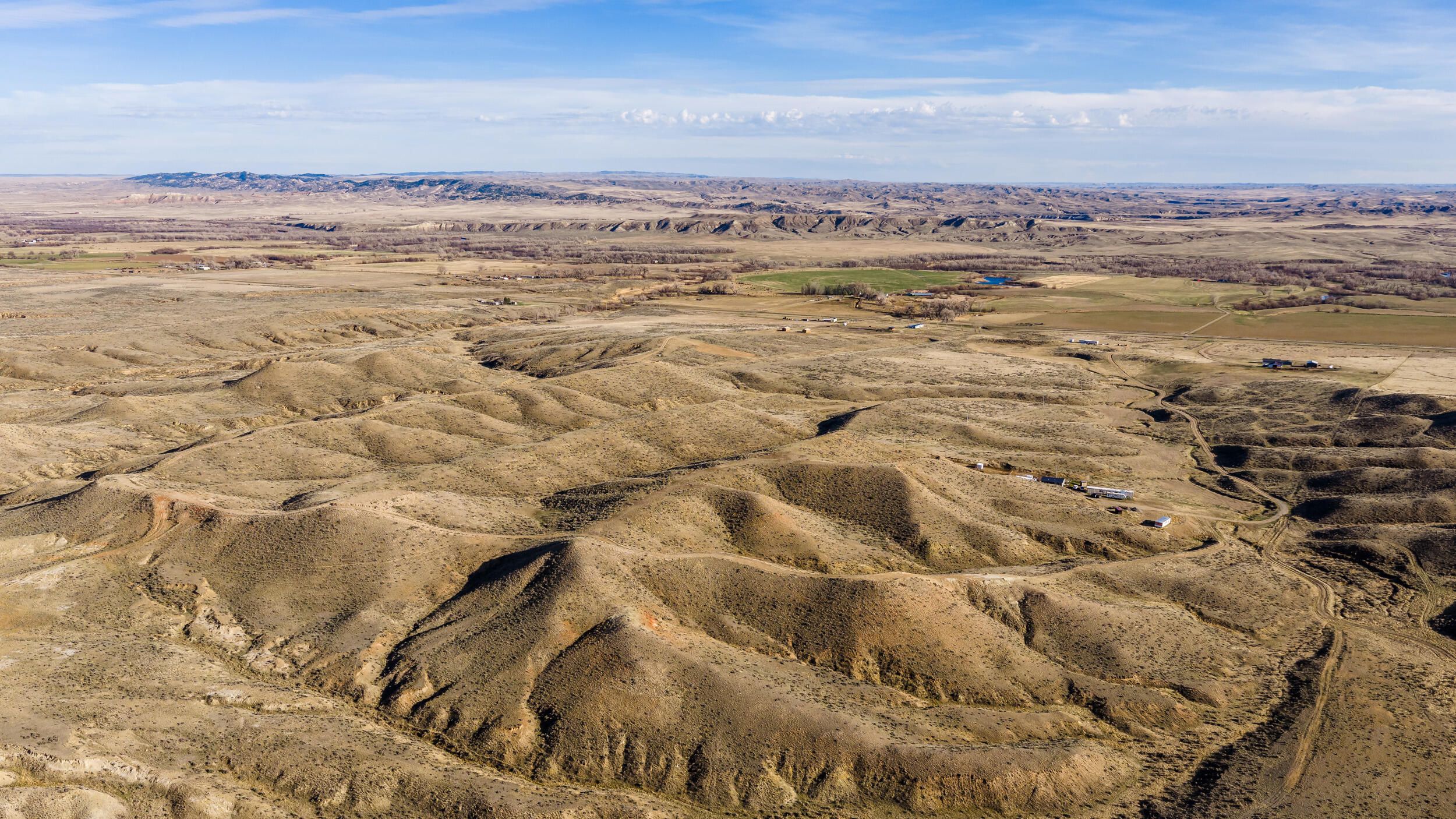 1342 Sussex Road Kaycee, WY 82639 - Photo 23 of 43 1342 sussex 23